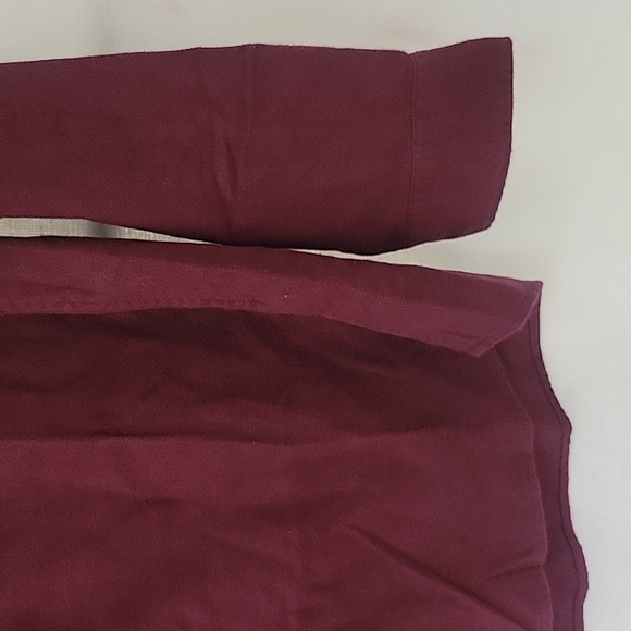 Amazon Essentials Men's Regular-Fit Long-Sleeve Two-Pocket Flannel Shirt - Picture 8 of 11